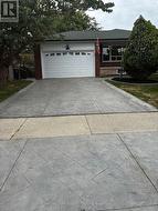 2201 CLIFF ROAD  Mississauga, ON L5A 2N8