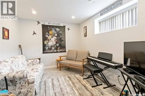 14 3214 11Th Street, Saskatoon, SK - Indoor