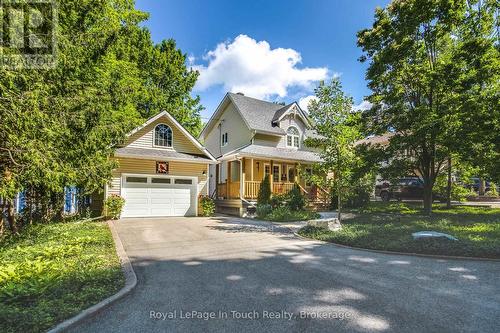27 DON STREET  Penetanguishene, ON L9M 1E5
