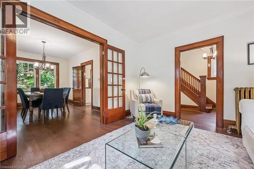 83 Durham Street, Guelph, ON - Indoor Photo Showing Living Room