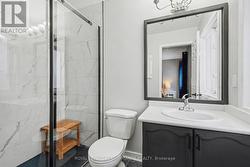 3 piece ensuite - 