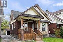 520 RANKIN AVENUE Windsor, ON N9B 2R7