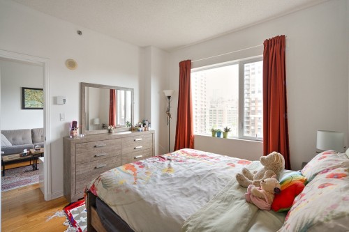 Bedroom - 1007-651 Rue De La Montagne, Montréal (Ville-Marie), QC - Indoor Photo Showing Bedroom