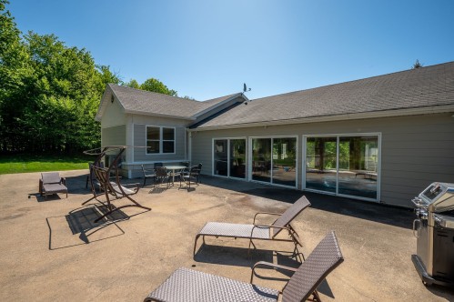 Cour - 41Z Rue Richer, Saint-Hippolyte, QC - Outdoor With Exterior