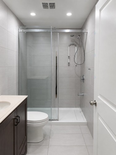 Salle de bains - 4060 3E Rue, Laval (Chomedey), QC - Indoor Photo Showing Bathroom