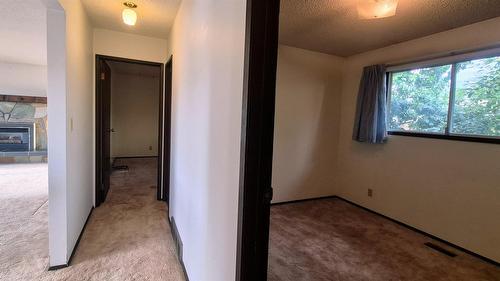 705 16Th Avenue, Cranbrook, BC - Indoor Photo Showing Other Room