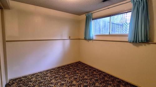 705 16Th Avenue, Cranbrook, BC - Indoor Photo Showing Other Room