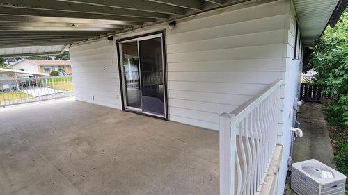 705 16Th Avenue, Cranbrook, BC - Outdoor With Exterior