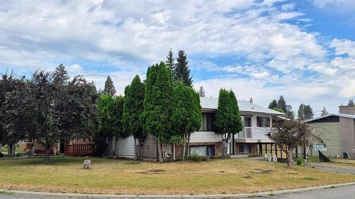 705 16Th Avenue, Cranbrook, BC - Outdoor