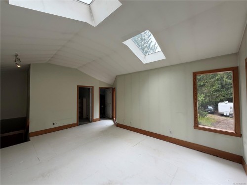 380 Parker Rd, Qualicum Beach, BC 