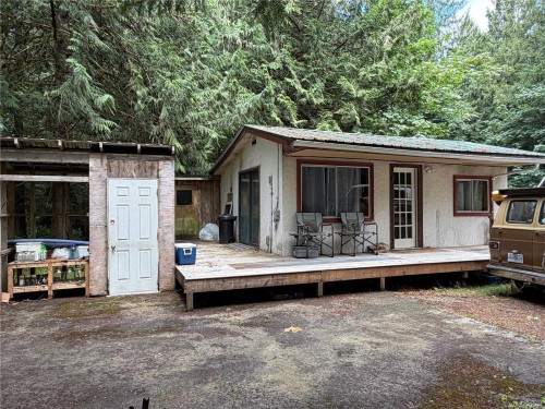 380 Parker Rd, Qualicum Beach, BC 