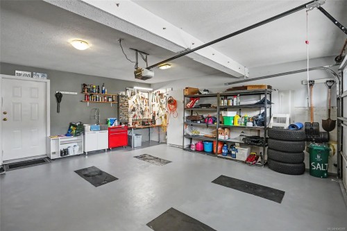 2195 Tulsa Rd, Nanaimo, BC 