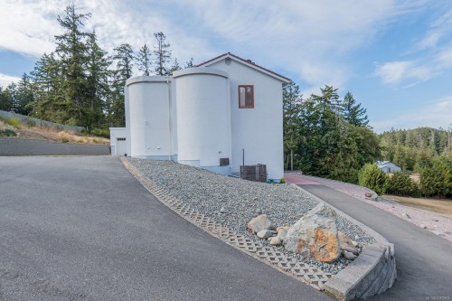 6722 Anzio Rd, Duncan, BC 
