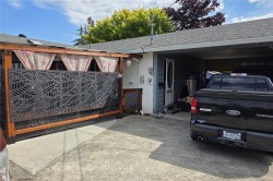 542 Grayson Rd Campbell River, BC V9W 6K4