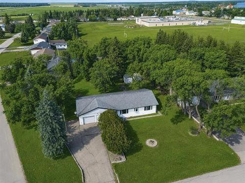 129 Mcintosh St, Lac Du Bonnet, MB - Outdoor With View