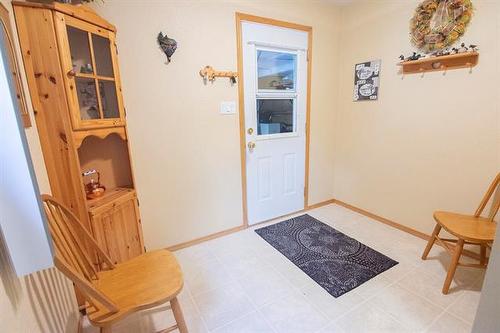129 Mcintosh St, Lac Du Bonnet, MB - Indoor Photo Showing Other Room