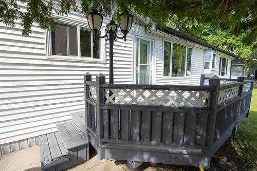 129 Mcintosh St, Lac Du Bonnet, MB - Outdoor With Deck Patio Veranda With Exterior