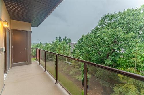 303-25 Van Hull Way, Winnipeg, MB - Outdoor With Exterior