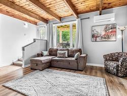 105 203 Ross Street  Halifax, NS B3M 3Z2