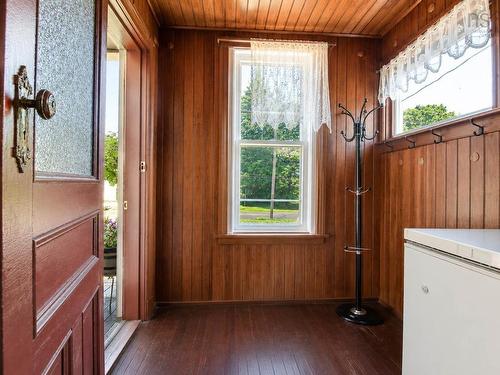 476 Trenton Road, New Glasgow, NS - Indoor Photo Showing Other Room