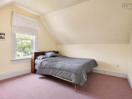 476 Trenton Road, New Glasgow, NS - Indoor Photo Showing Bedroom