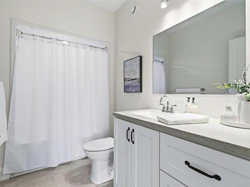 339 Windgate Drive, Windsor Junction, NS - Indoor Photo Showing Bathroom