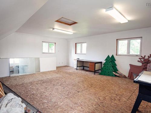 8 Allison Avenue, Amherst, NS - Indoor
