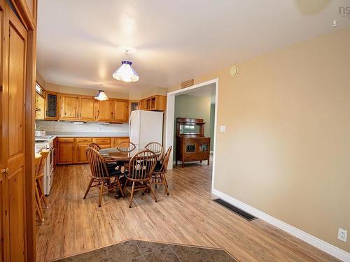 8 Allison Avenue, Amherst, NS - Indoor