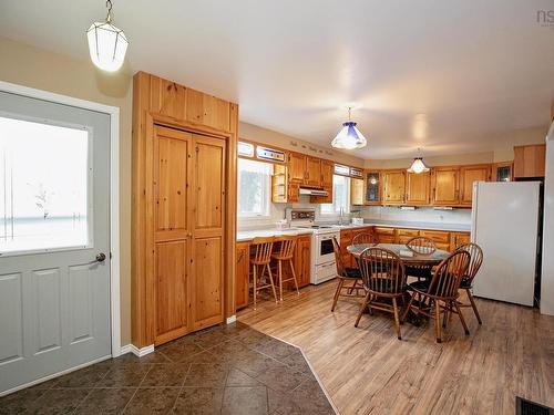 8 Allison Avenue, Amherst, NS - Indoor