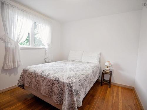 8 Allison Avenue, Amherst, NS - Indoor Photo Showing Bedroom
