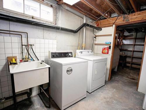 8 Allison Avenue, Amherst, NS - Indoor Photo Showing Laundry Room