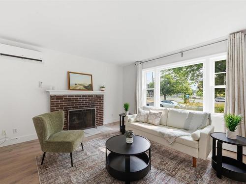 3312 Ashburn Avenue, Halifax, NS - Indoor Photo Showing Living Room With Fireplace