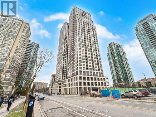 1807 - 30 ELM DRIVE W  Mississauga, ON L5B 0N6