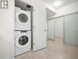 Ensuite Laundry - 