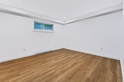 Chambre à coucher - 12 Rue Pierre, Saint-Lin/Laurentides, QC - Indoor Photo Showing Other Room