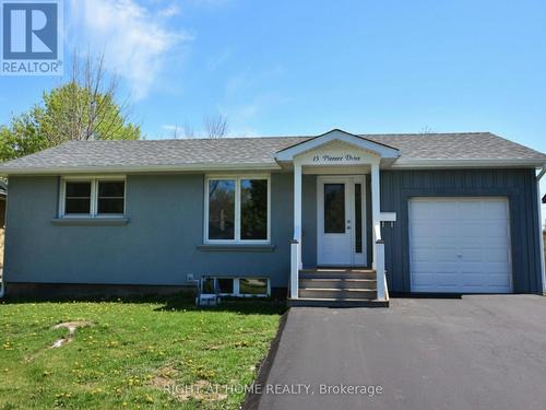 15 Pioneer Drive, Mississauga, ON - Outdoor With Facade