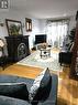 1088 King Street E, Hamilton, ON  - Indoor Photo Showing Living Room 
