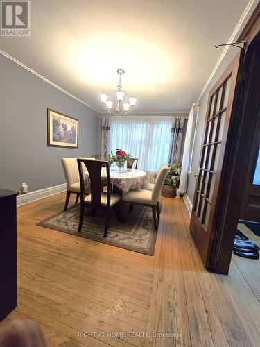 1088 King Street E, Hamilton, ON - Indoor Photo Showing Dining Room