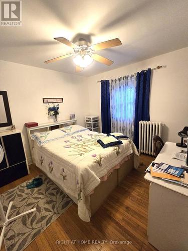 1088 King Street E, Hamilton, ON - Indoor Photo Showing Bedroom