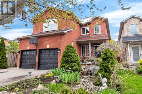 5956 Rayshaw Crescent, Mississauga, ON - Outdoor