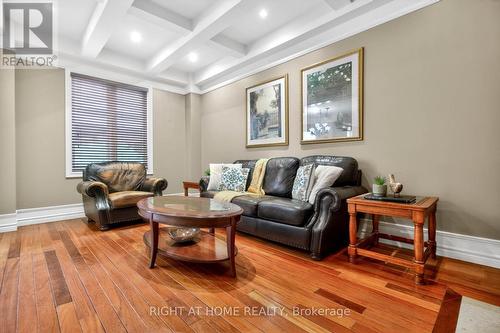 5956 Rayshaw Crescent, Mississauga, ON - Indoor Photo Showing Other Room