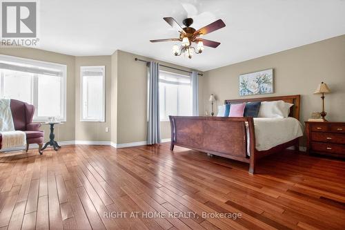 5956 Rayshaw Crescent, Mississauga, ON - Indoor Photo Showing Bedroom