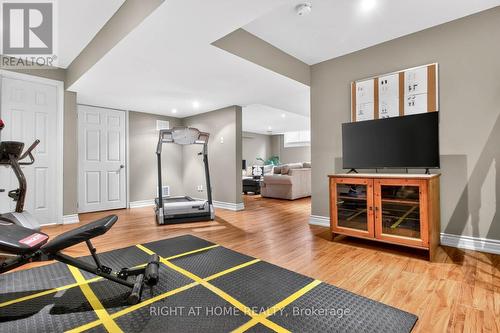 5956 Rayshaw Crescent, Mississauga, ON - Indoor Photo Showing Gym Room