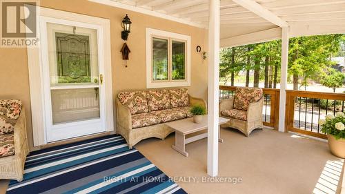 640 Tiny Beaches Road N, Tiny, ON - Outdoor With Exterior