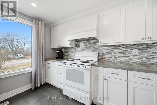 5885 7Th Line, New Tecumseth, ON - Indoor Photo Showing Kitchen