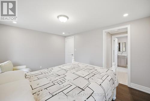 5885 7Th Line, New Tecumseth, ON - Indoor Photo Showing Bedroom
