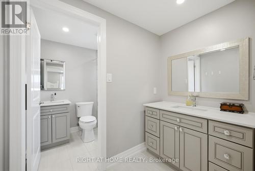 5885 7Th Line, New Tecumseth, ON - Indoor Photo Showing Bathroom