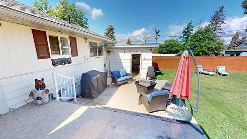 904 9Th Street, Cranbrook, BC - Outdoor