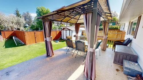 904 9Th Street, Cranbrook, BC - Outdoor With Deck Patio Veranda