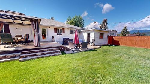 904 9Th Street, Cranbrook, BC - Outdoor With Deck Patio Veranda